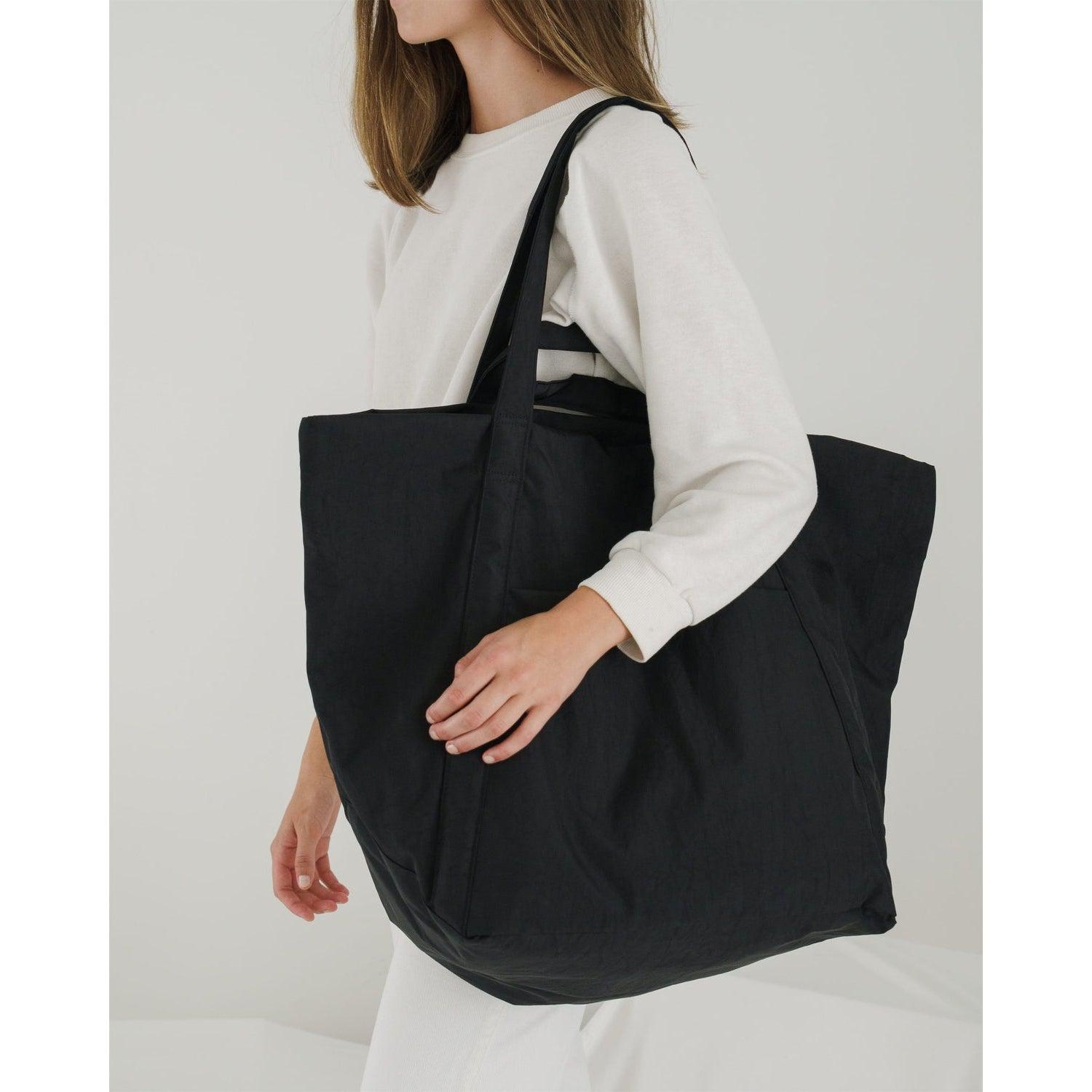 Baggu C Travel Cloud bag – Black – BAG.GU